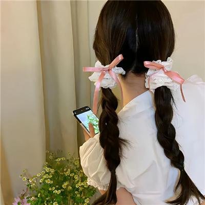 九尾藏不住